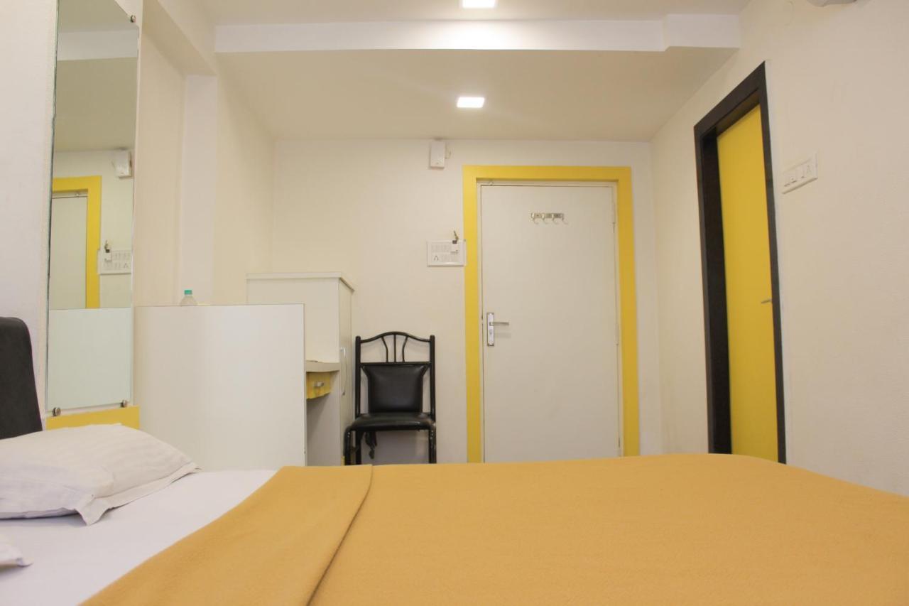 Hotel Maa Sharda Indore Eksteriør billede